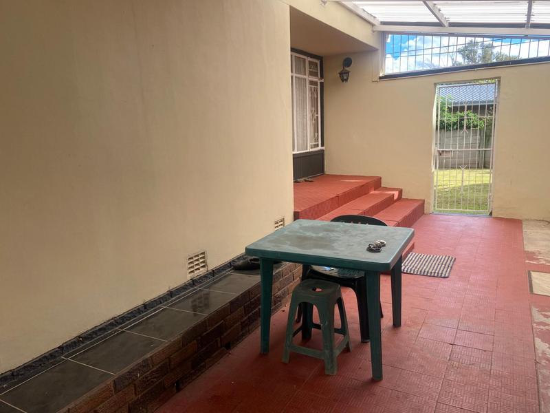 5 Bedroom Property for Sale in Top Town Eastern Cape